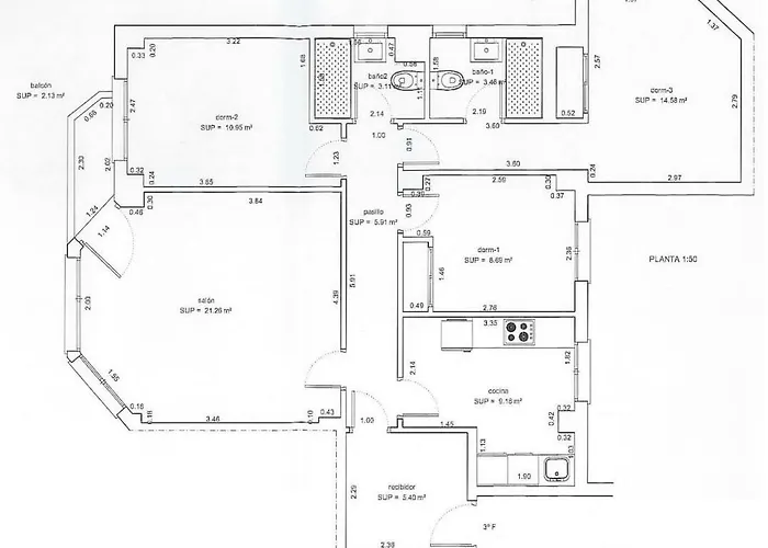 A Pocos Minutos Del Centro Con Parking Gratis En El Edificio Nº Registro Vu-74 *